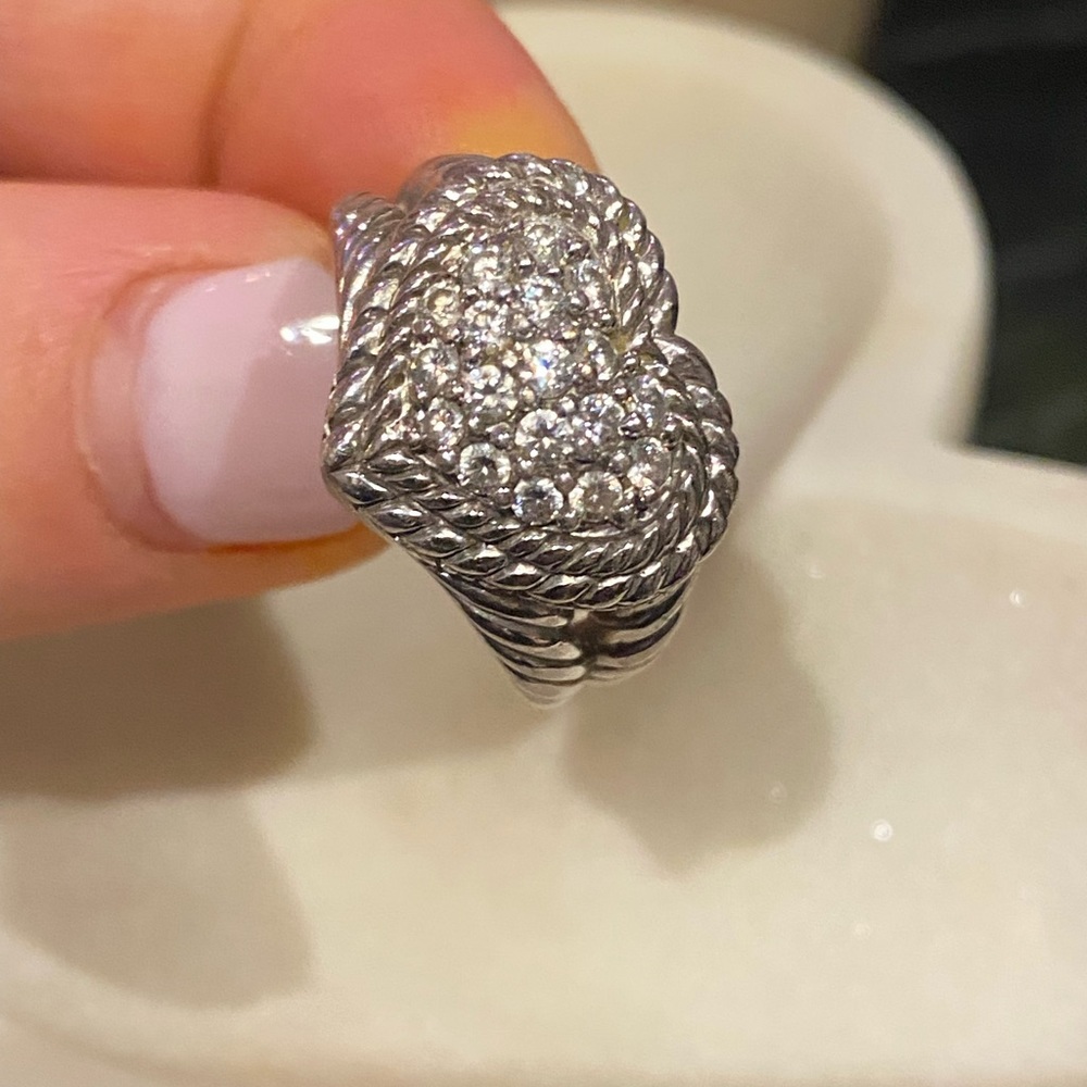 Judith Ripka heart shaped sterling silver with crystals si.e 6 ring